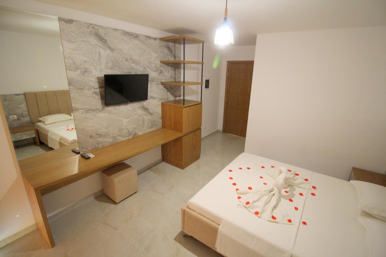 Hotel Four Islands Ksamil Exterior foto