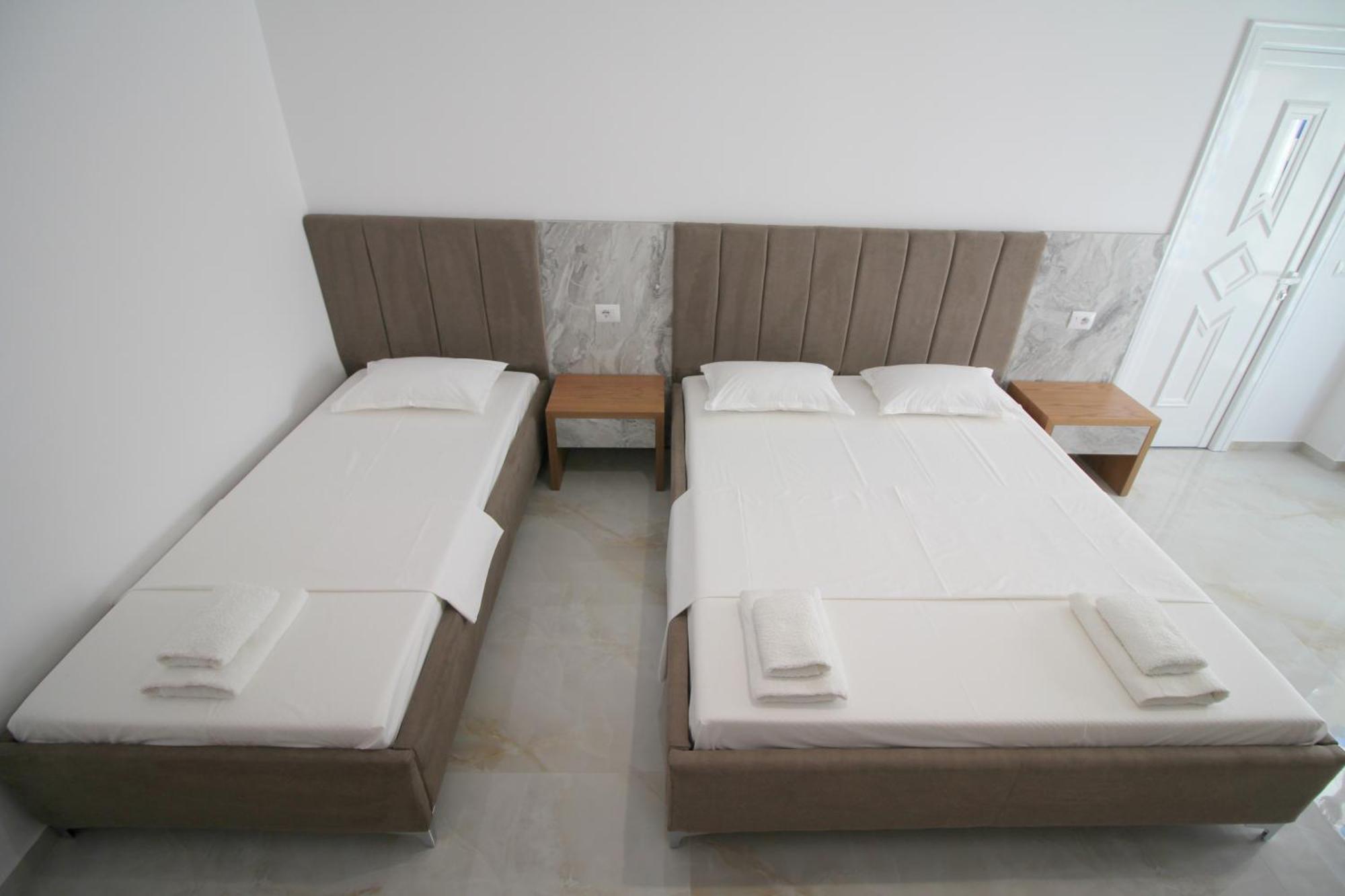 Hotel Four Islands Ksamil Exterior foto