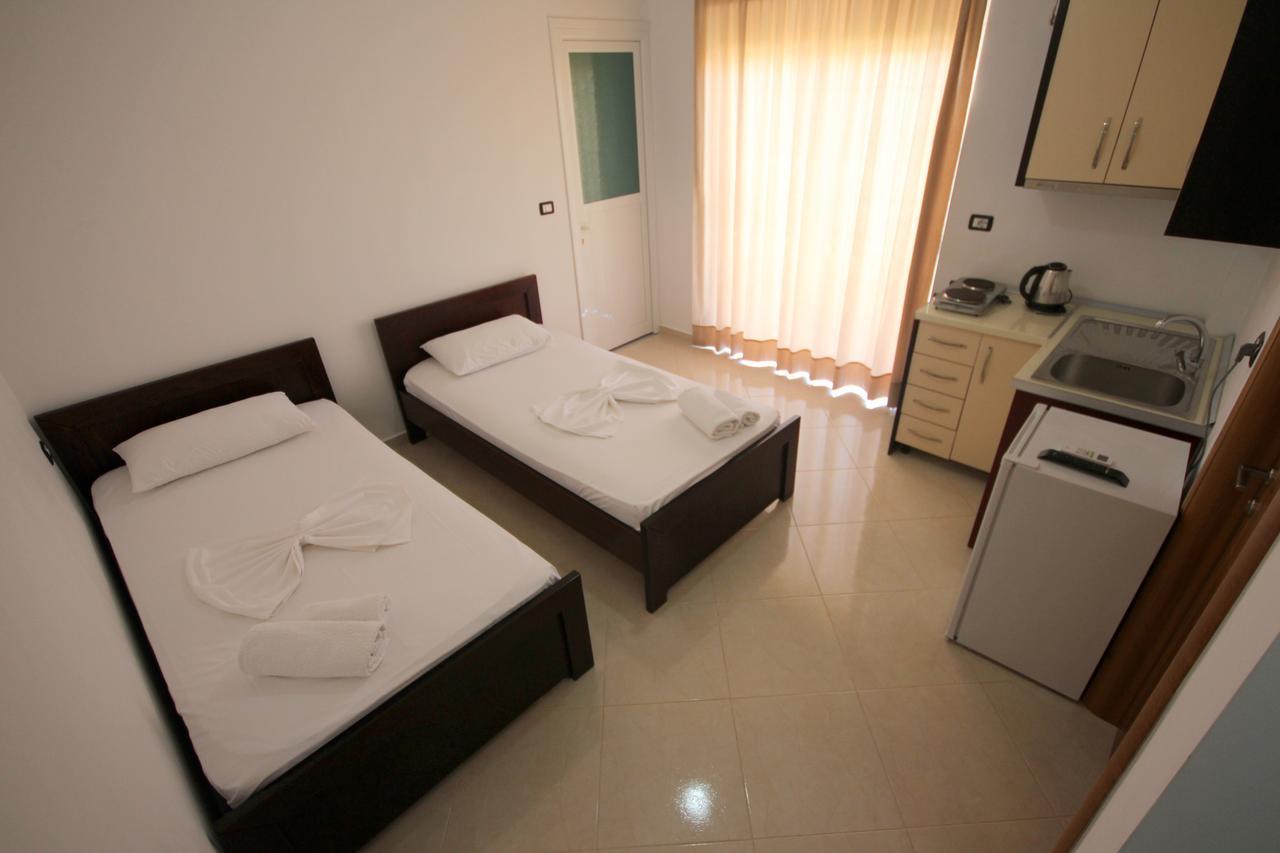 Hotel Four Islands Ksamil Exterior foto